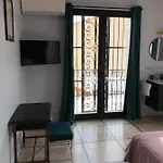 La Casa Sanills Konukevi