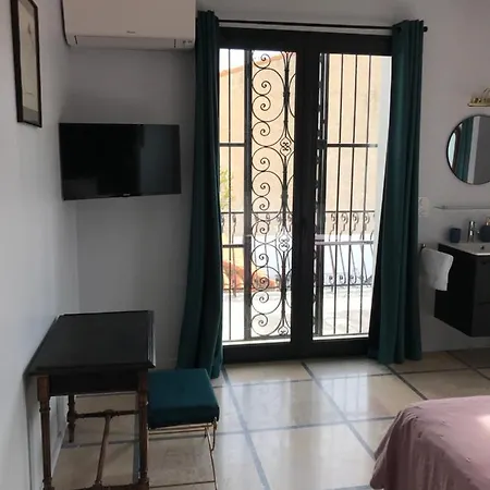 La Casa Sanills Guest house